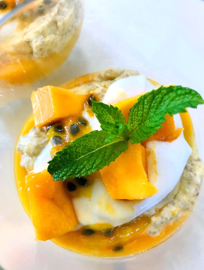 Mango Passionfruit Chia Pudding (4)