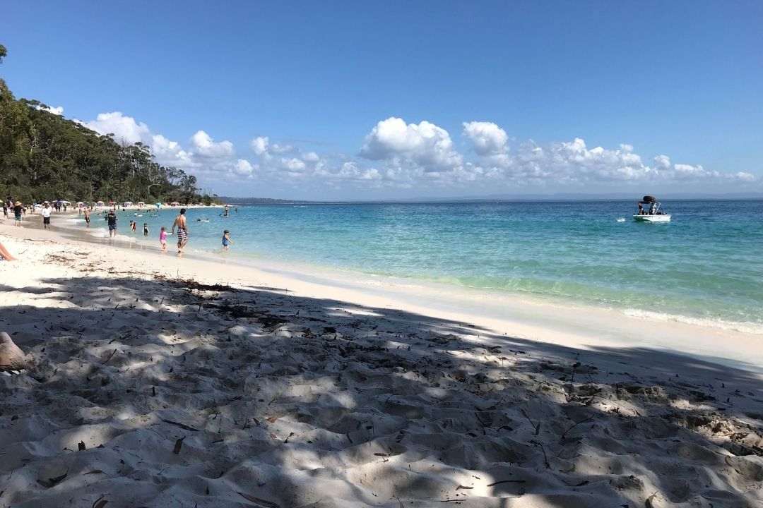 Murrays-beach-in-Booderee-Jervis-Bay