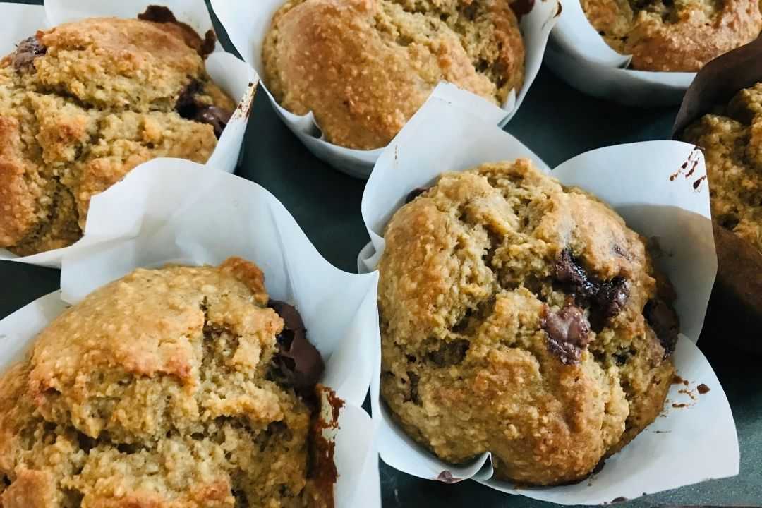 one-bowl-banana-muffins